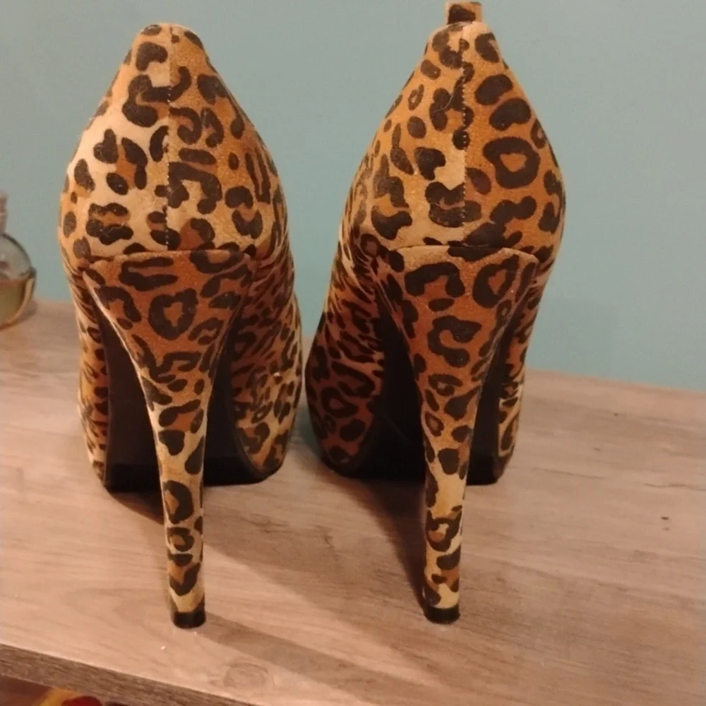 Red Circle Animal Print Platform Heels